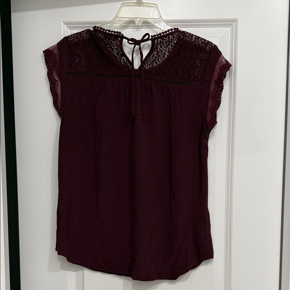 Daniel Rainn Burgundy Top with Lace Accent - Picture 2 of 2